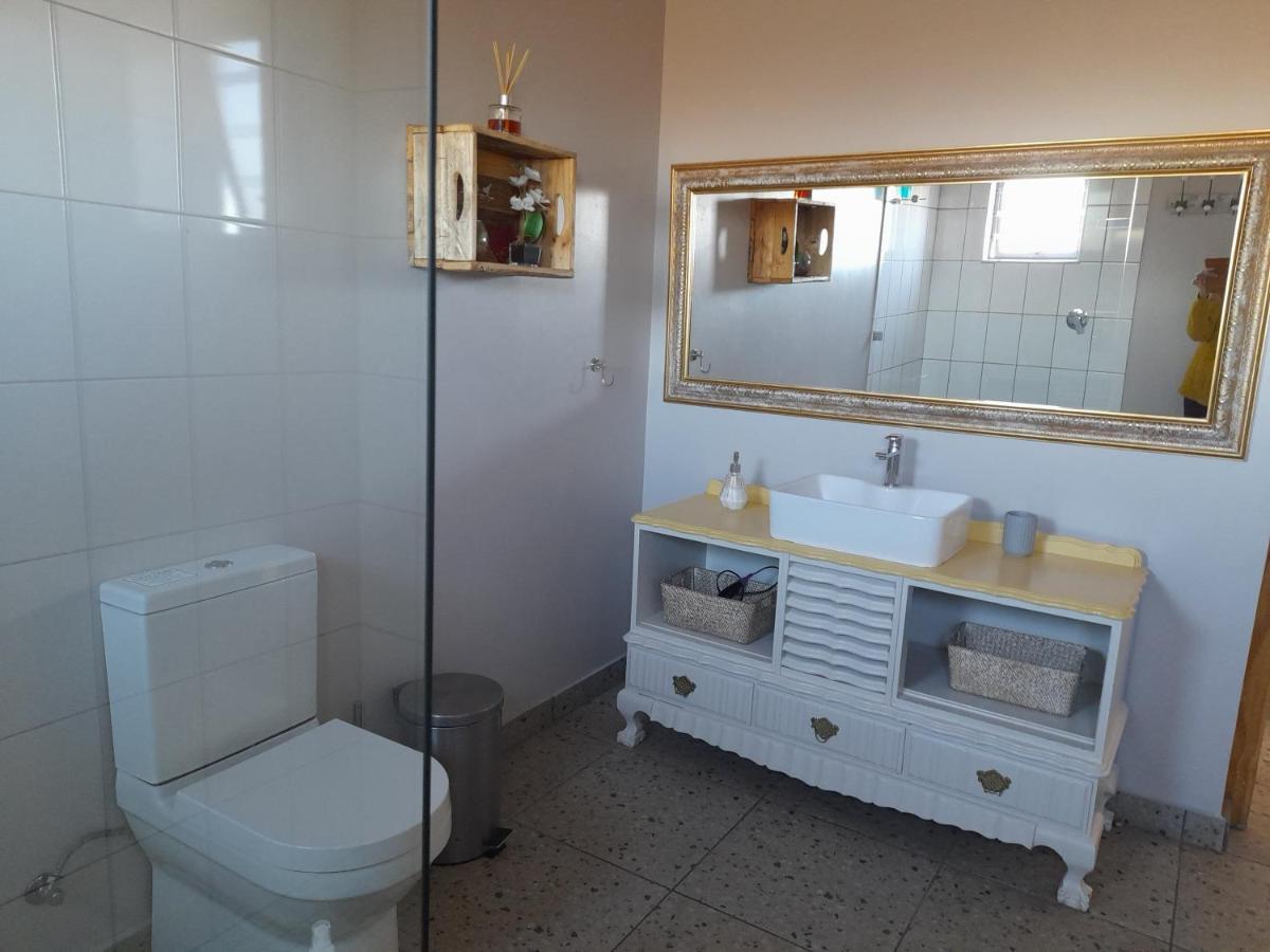 Camelot Cottages Langebaan Eksteriør billede